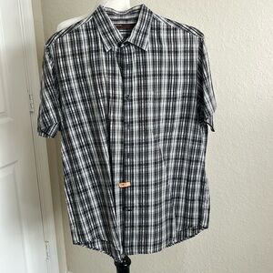 Men’s button down short sleeve PERRY ELLISq